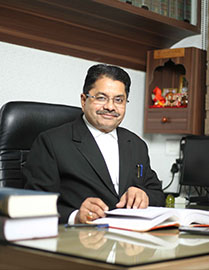 Legal advisors in Delhi
